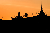 210px-Silver-Pagoda-Phnom-Penh-(2)