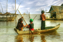 210px-Children-on-Tonle-Sap-Lake