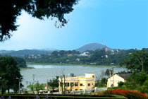 210px-View-over-Dalat-city