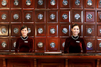 210px-Sofitel-Metropole-Hanoi-front-desk